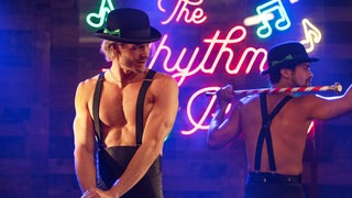 Chad Michael Murray Strips to Save Christmas in Netflix’s ‘The Merry Gentlemen’ Trailer