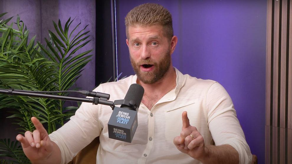 Jonah Platt's new podcast "Being Jewish with Jonah Platt" releases new episodes every Tuesday (Credit: Jonah Platt/YouTube)