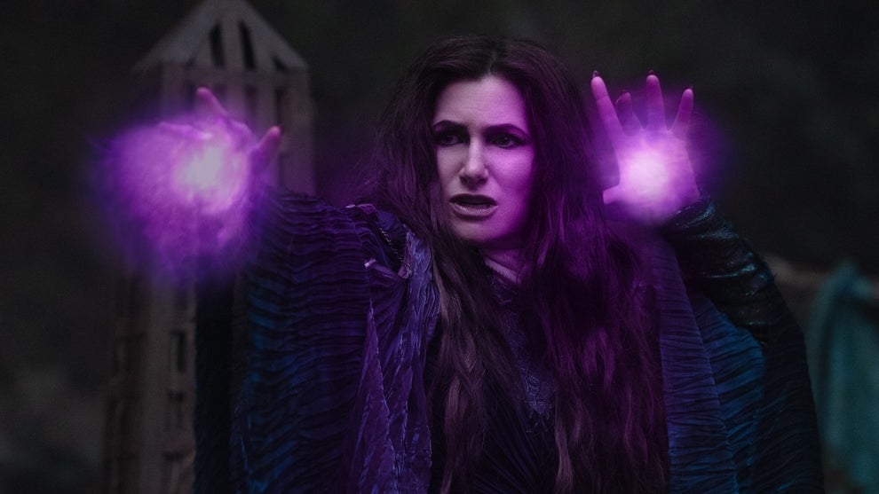 agatha-all-along-kathryn-hahn-marvel