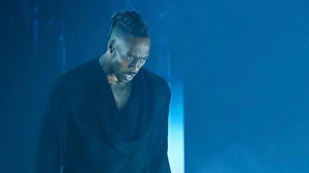 Dwight Howard earned his first 10 on Week 7 of "Dancing With the Stars"