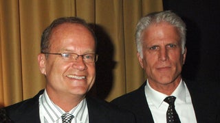 Ted Danson Apologizes to Kelsey Grammer for ‘Missing Out on the Last 30 Years’| Video