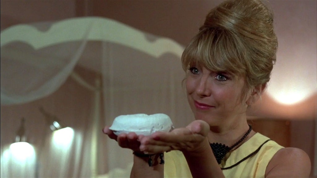 Teri Garr in After Hours