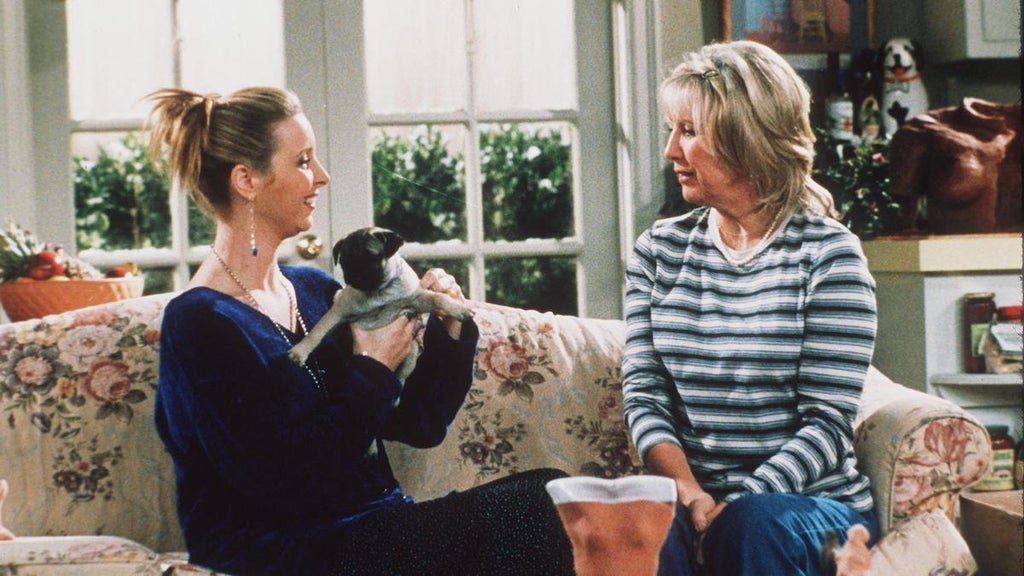 Lisa Kudrow and Teri Garr