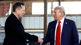 Elon Musk Crashing Trump’s Jeff Bezos Dinner at Mar-a-Lago Mocked as ‘Deranged’