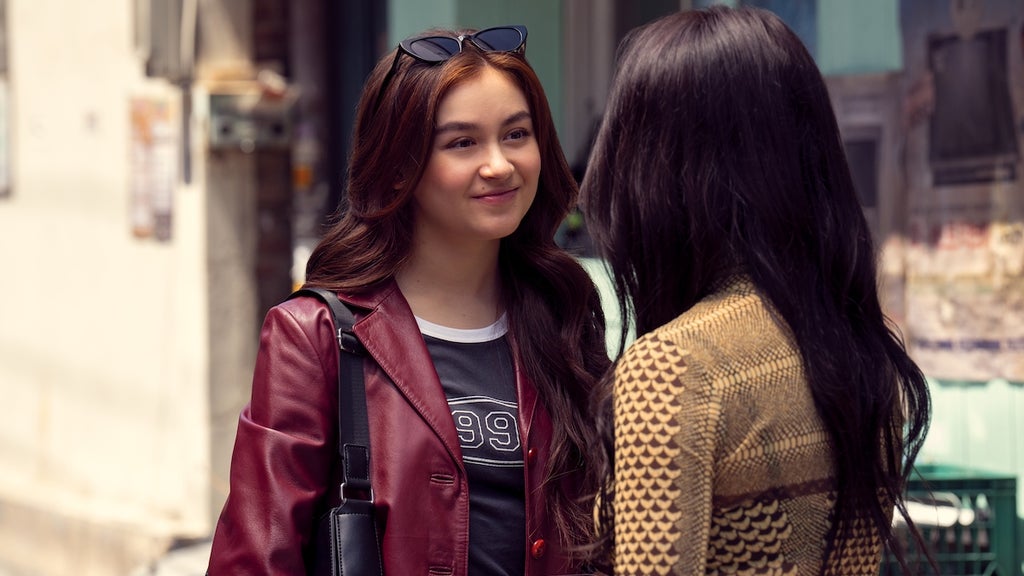 Anna Cathcart as Kitty Song Covey, Gia Kim as Yuri Han in episode 203 of "XO, Kitty." (Credit: Park Young-Sol/Netflix)