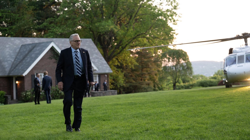 Robert De Niro as George Mullen in "Zero Day." (Credit: Jojo Whilden/Netflix)