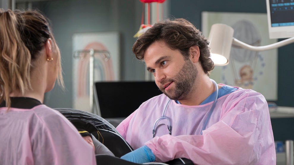 greys-anatomy-jake-borelli-abc