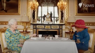 Queen Elizabeth II Appears in ‘Paddington in Peru’