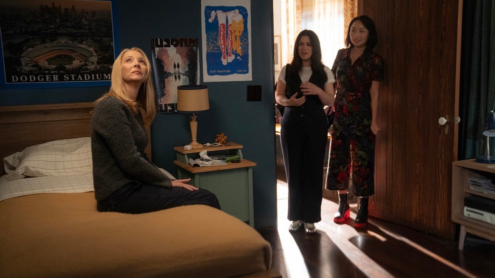 no-good-deed-lisa-kudrow-abby-jacobson-poppy-liu-netflix