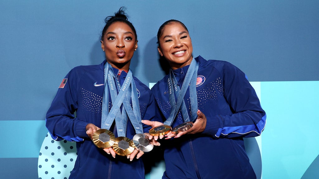 Simone Biles and Jordan Chiles 