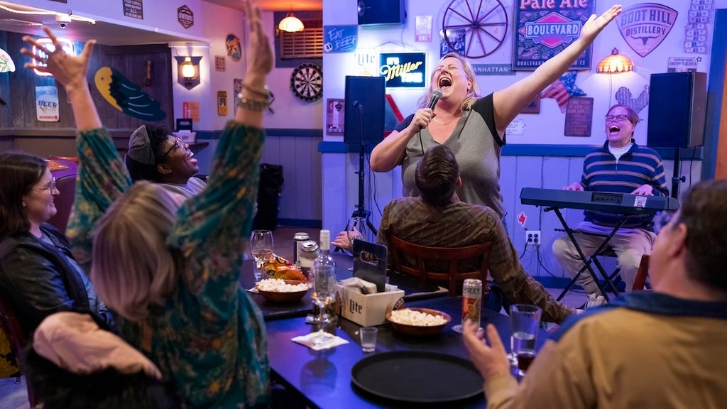 somebody-somewhere-bridget-everett-hbo