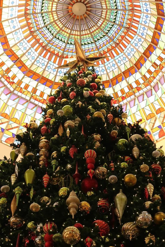 South Coast Plaza celebrates 12 days of Christmas with a host of new restaurants and boutiques