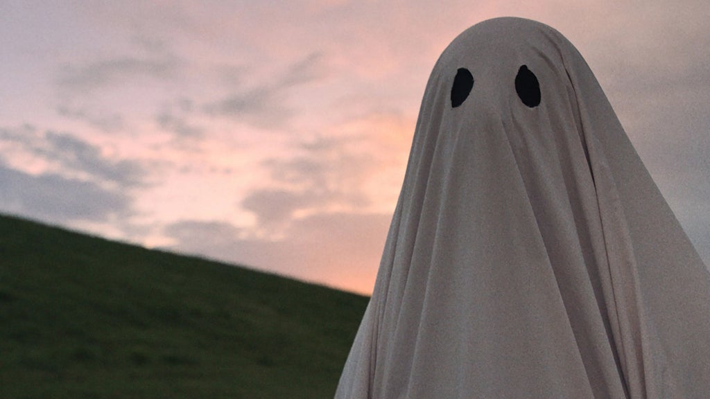 A ghost walks on a hill in "A Ghost Story."