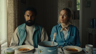 ‘Bubble & Squeak’ Review: Cabbage-Smuggling Newlyweds Don’t Make for Much of a Crowd-Pleaser
