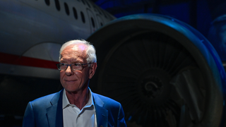 Captain Sully Offers His Take on American Airlines 5342,  Helicopter Collision