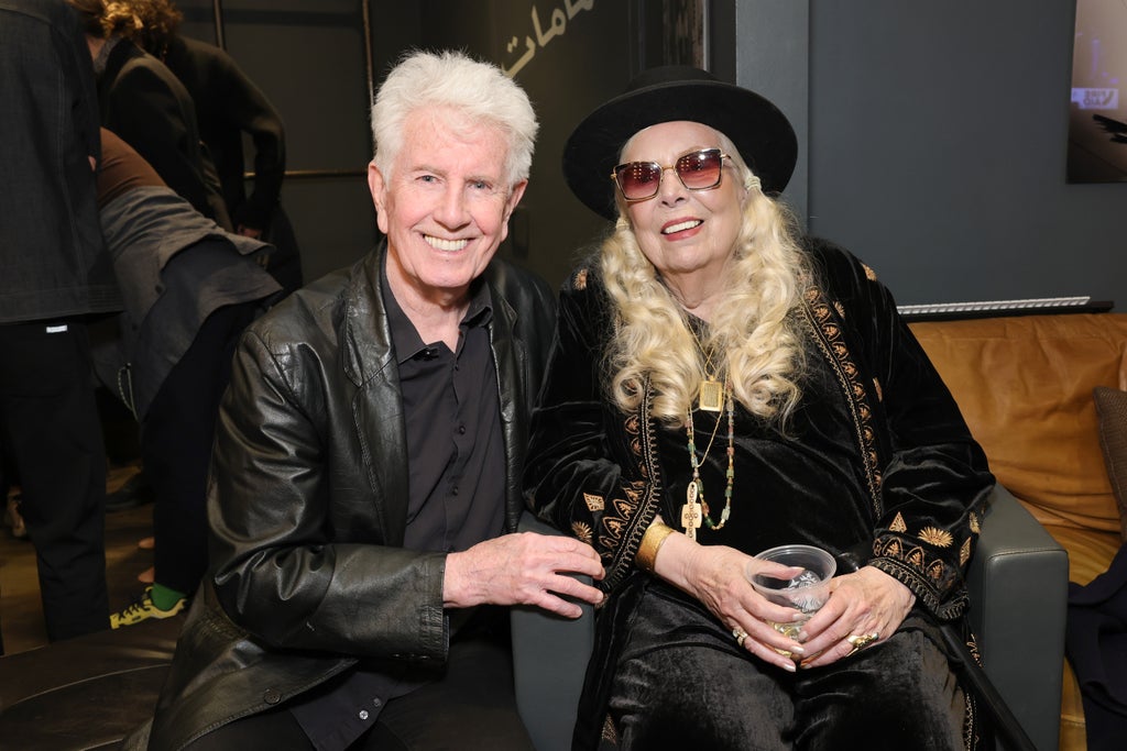 Graham Nash, Joni Mitchell