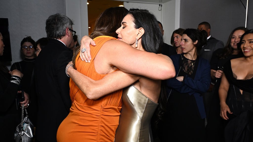 Karla Sofia Gascon - Demi Moore - Golden Globes