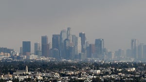 Los Angeles veiled in smoke amid wildfires. (Credit: Agustin Paullier/AFP via Getty Images)