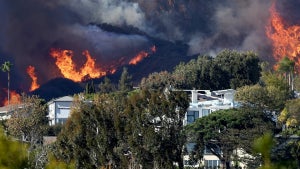 Pacific Palisades Fire (Credit: Mario Tama/Getty Images)