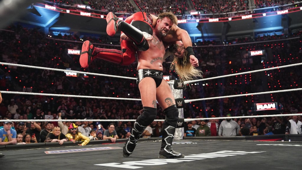 WWE Monday Night Raw