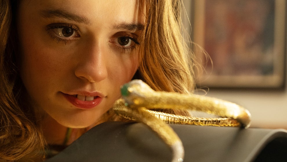 Aimee Lou Wood in "The White Lotus" Season 3, Episode 2.