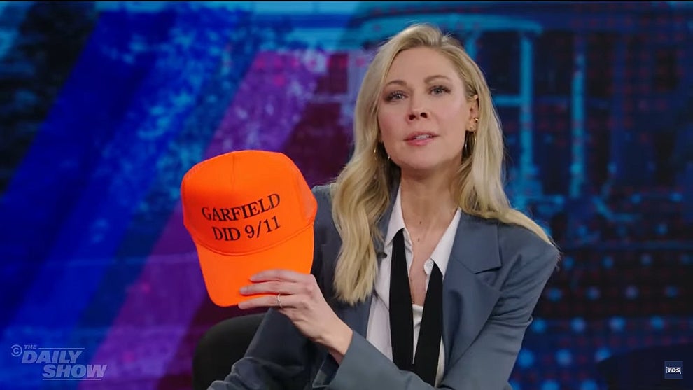 Desi Lydic blames Garfield for 911 in response to latest Trump lie