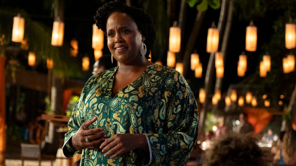 Natasha Rothwell in "The White Lotus" Season 3, Episode 3.