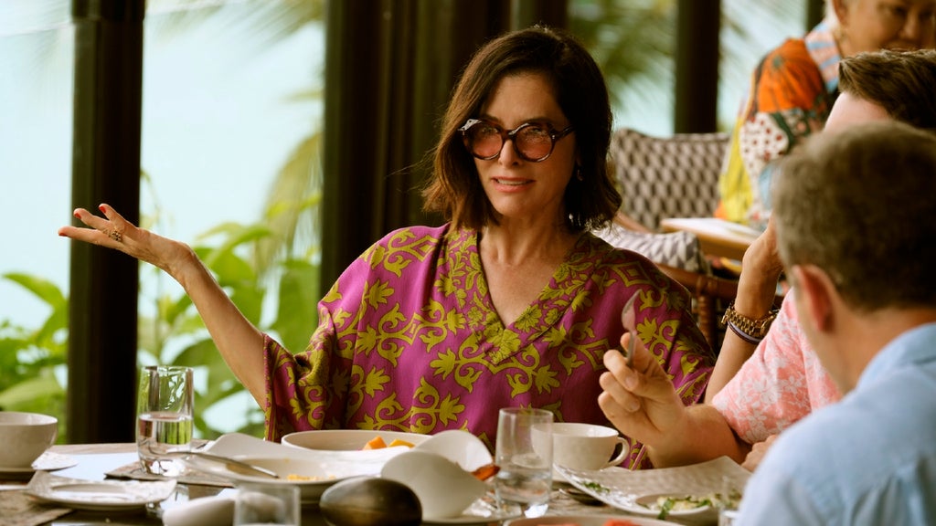 Parker Posey in "The White Lotus" Season 3, Episode 2.