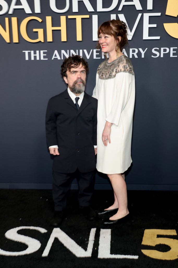 Peter Dinklage, Erica Schmidt