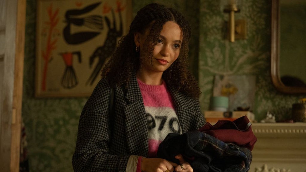 Nico Parker as Chloe -- (Photo By: Jay Maidment/Universal Pictures)
