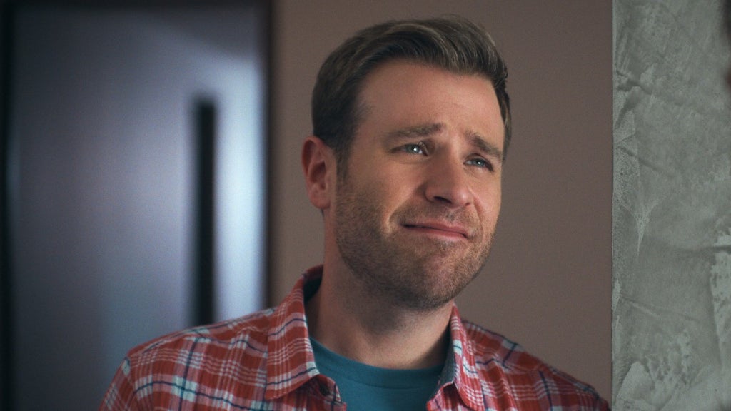 Scott Evans in "Running Point" (Netflix)