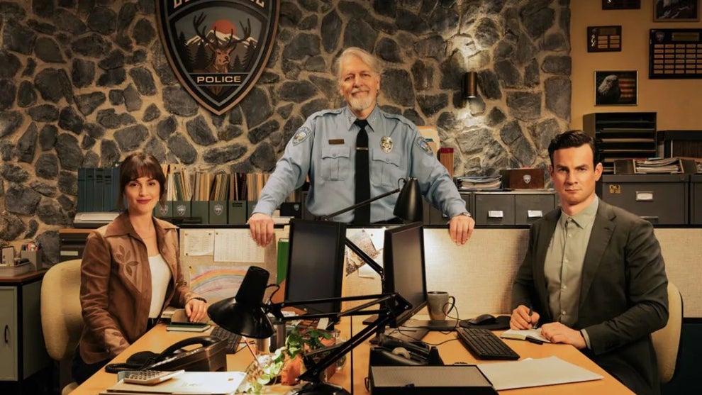 Leighton Meester, Clancy Brown and Luke Cook in "Good Cop/Bad Cop" (Credit: The CW)