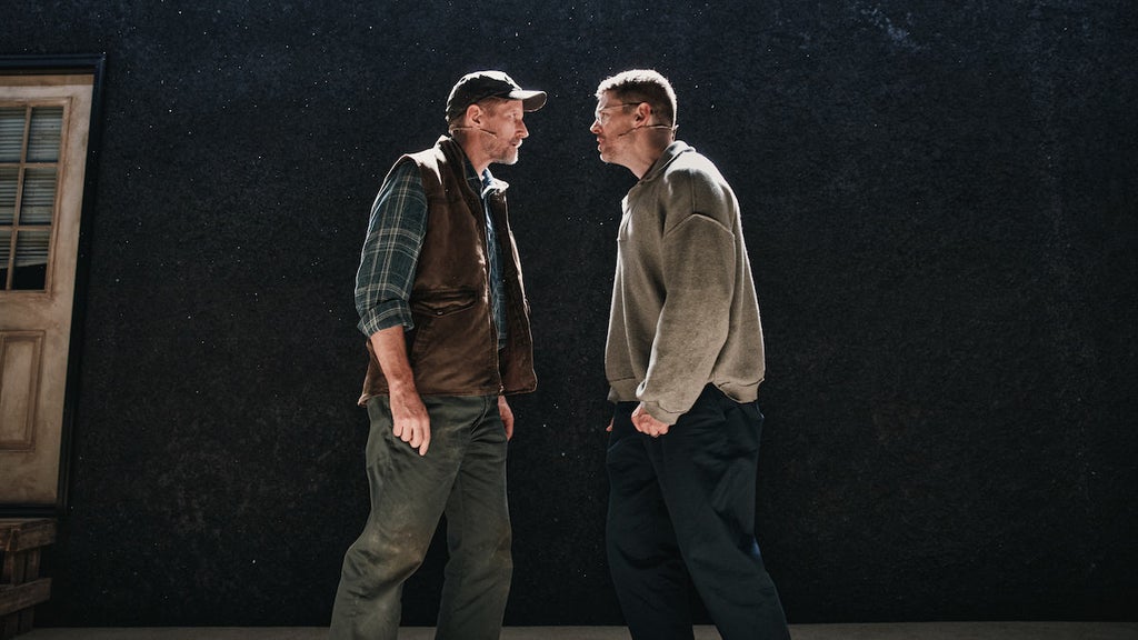 Paul Sparks, Brian J. Smith in "Grangeville"