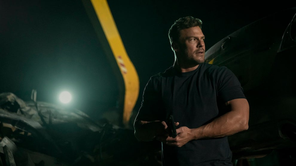 reacher-alan-ritchson-prime