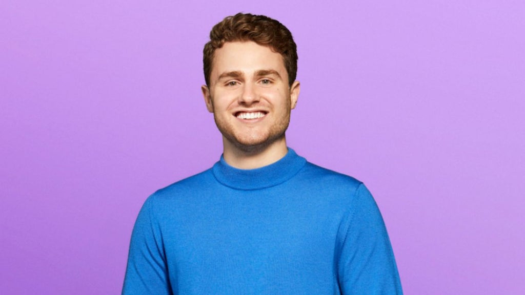 Alex of "Love Is Blind" Season 8 (Netflix)