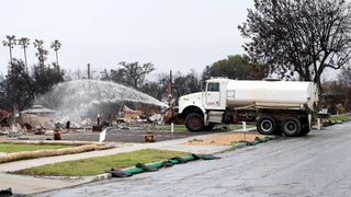 As Altadena Clears Its Fire Ruins, Residents’ Unity Faces Reality of Uncertain Future