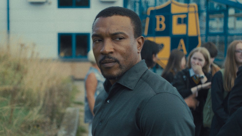 Ashley Walters as DI Bascombe in Adolescenc