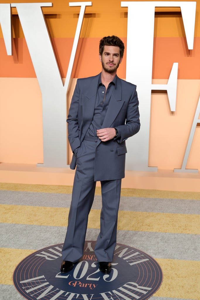  Andrew Garfield