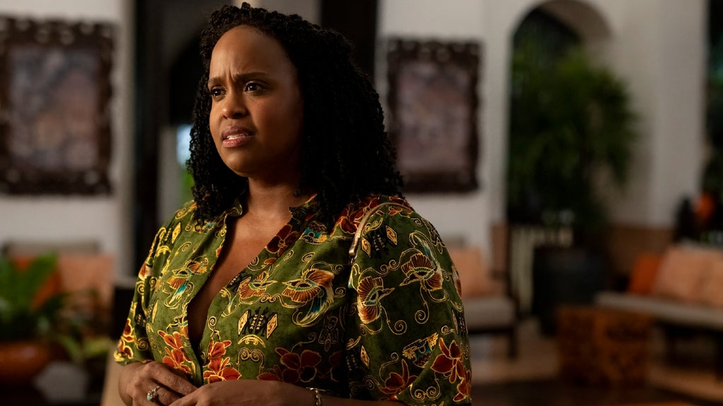 Natasha Rothwell in "The White Lotus" Season 3, Episode 5. (Fabio Lovino/HBO)