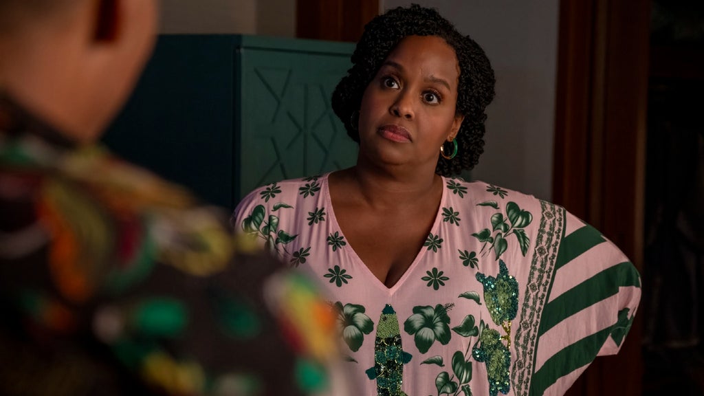 Natasha Rothwell in "The White Lotus" Season 3, Episode 7. (Fabio Lovino/HBO)