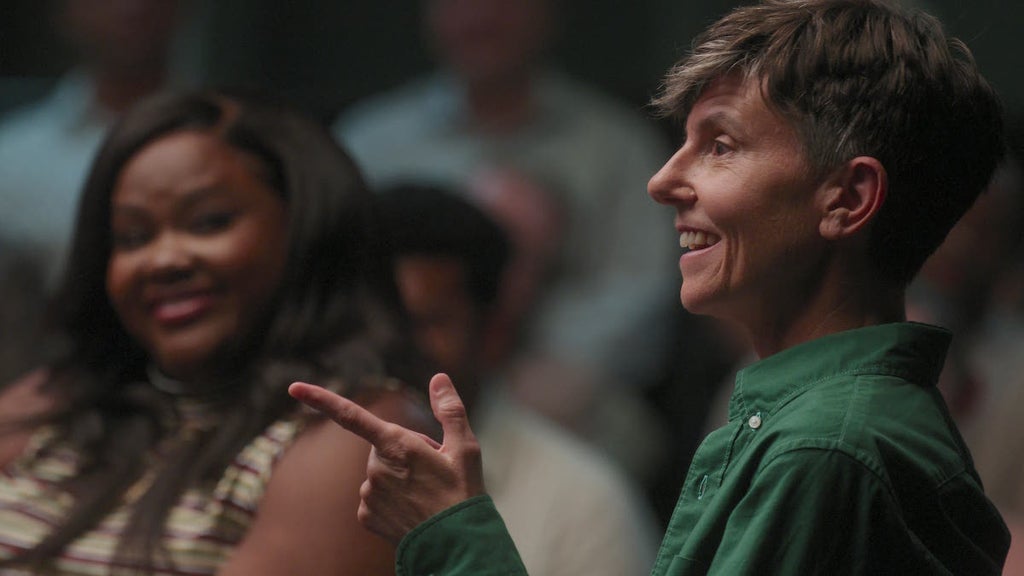 Nicole Byer and Tig Notaro in "Group Therapy"