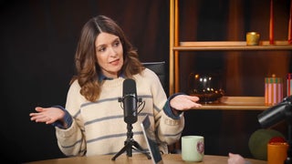 Tina Fey Says She Won’t Start a Glasses Line Because She Secretly Judges Celebrities With a ‘Side Hustle’ | Video