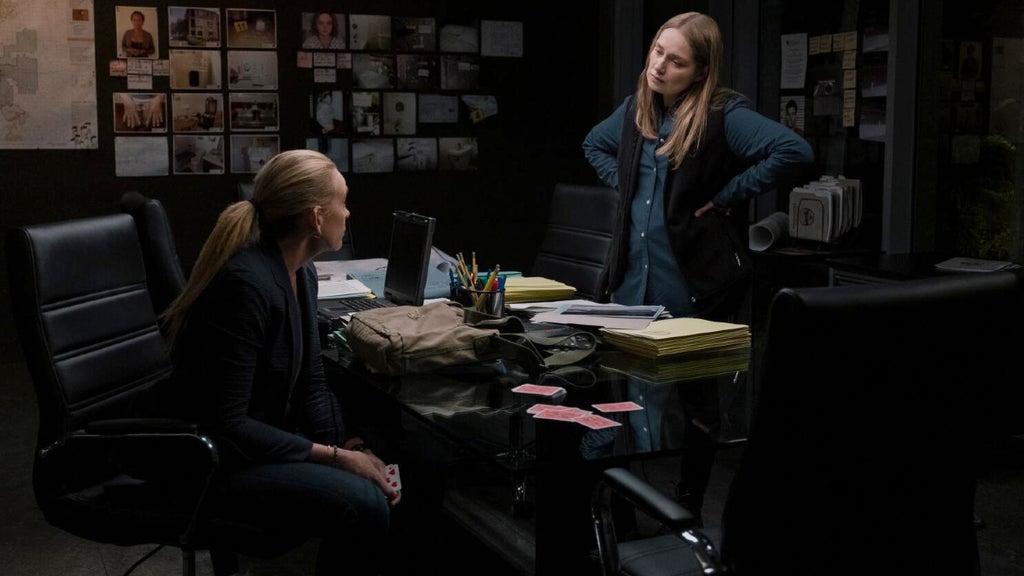 Toni Collette and Meritt Wever in "Unbelievable." (Netflix)