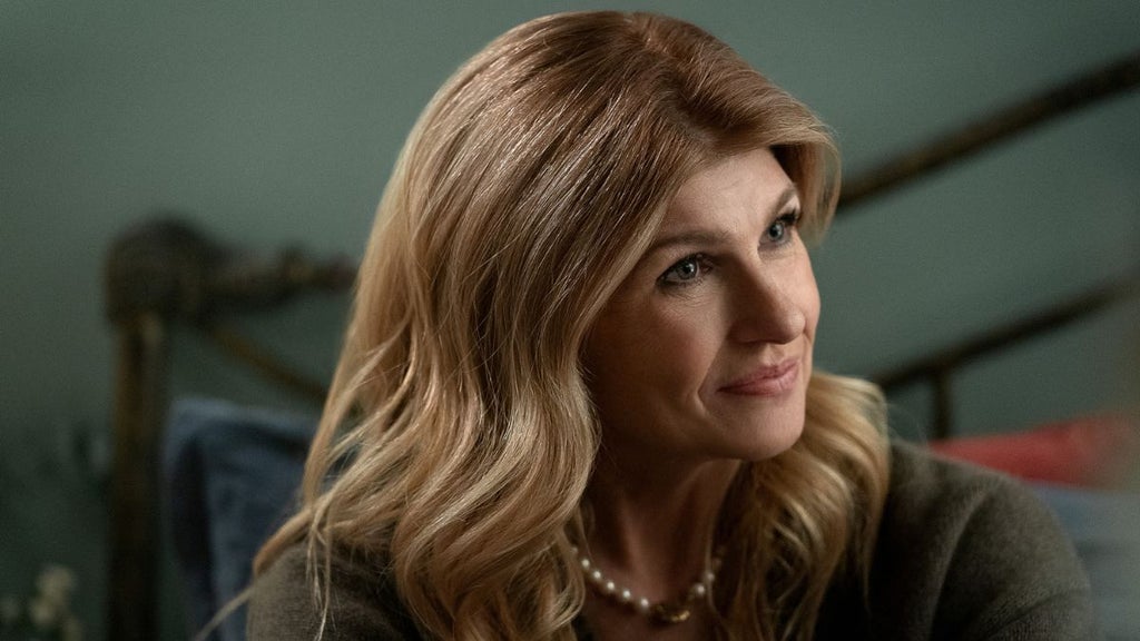 Connie Britton as Elizabeth in The Life List. Cr. Nicole Rivelli/Netflix