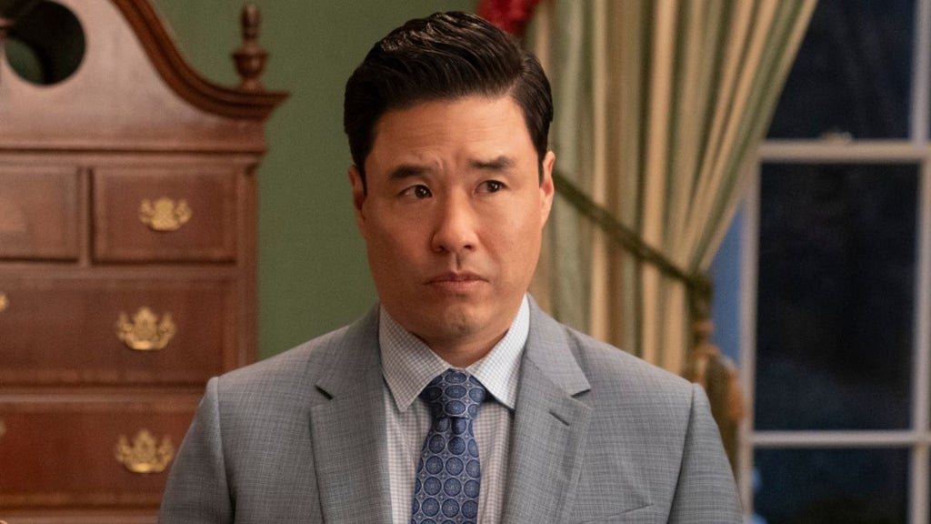 Randall Park in "The Residence" (Netflix)