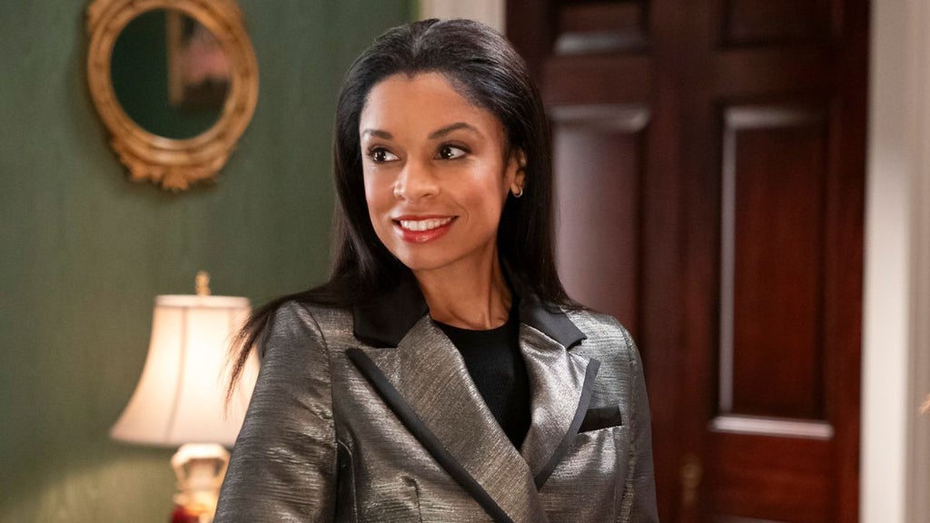 Susan Kelechi Watson in "The Residence" (Netflix)
