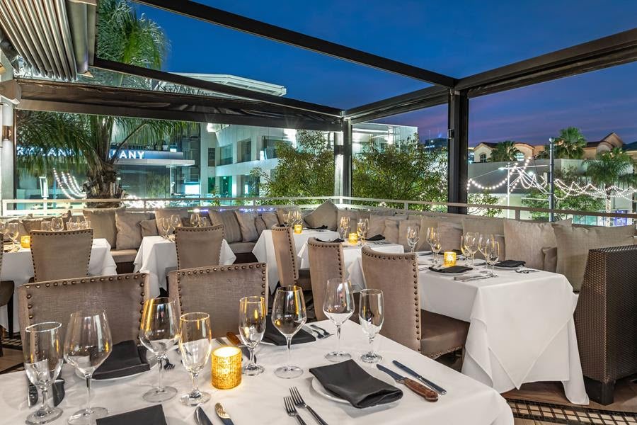 Mastro’s Beverly Hills opens The Garden at The Penthouse