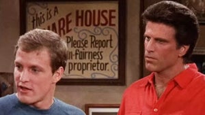 Ted Danson and Woody Harrelson on "Cheers" (Credit: NBC)