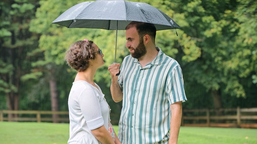 Connor and Georgie in "Love on the Spectrum" (Credit: Netflix)