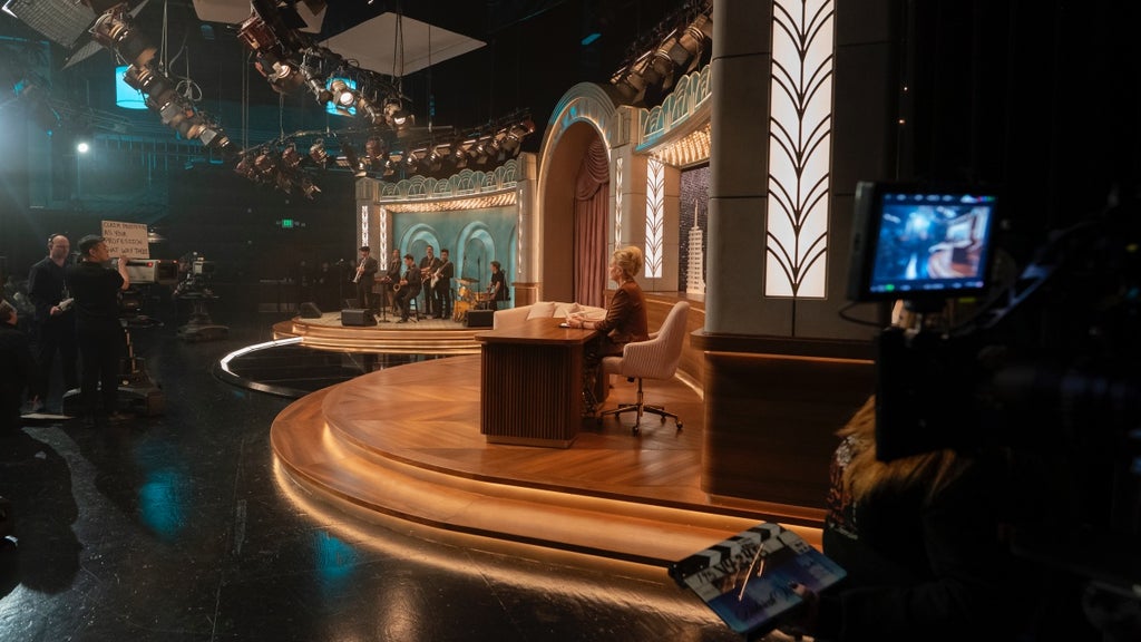 Behind the scenes of "Hacks" Season 4